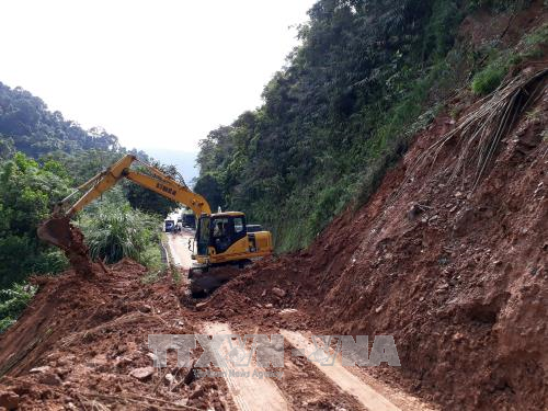Bắc Kạn: Nhiều tuyến đường bị sạt lở nghiêm trọng 